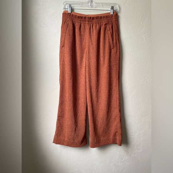 Athleta Pants - Athleta Eco Wide Leg Crop Pants Sunbaked Clay Mid Rise Stretch Size 6
